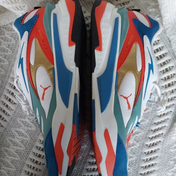 Puma sz12  R//system great color way like new condition - Picture 11 of 15